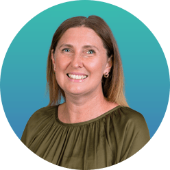 Nicole Canavan Financial adviser, review service